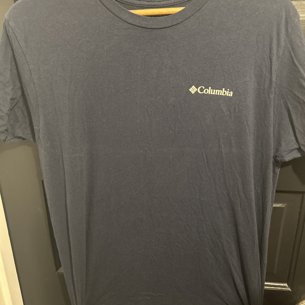 Columbia T Shirt Mens Large Navy Blue Mountain Sun Graphics Short Sleeve T